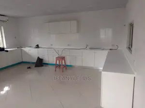 Solid Surface Fabricator ( Corian , Krion, Samsung. Etc.)