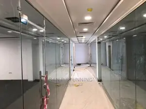 Frameless Glass Partitioning Rail