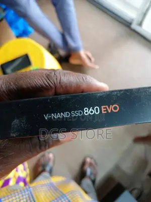 Samsung Evo 1tb SSD v-Nand Sata 6gb/S