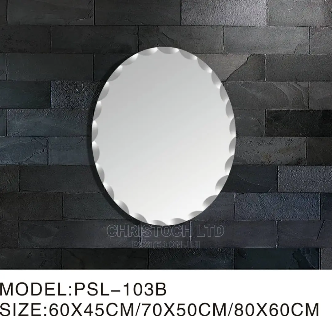 Plain Oval Shape Mirror