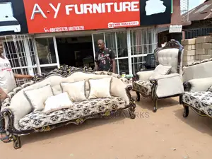  Luxury Royal Sofa Set for Sale 