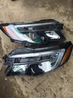 Headlight 2017 Pilot