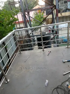 Stainless Handrail in to in 25mm Welding