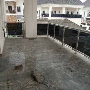 Tinted Glass and Lining