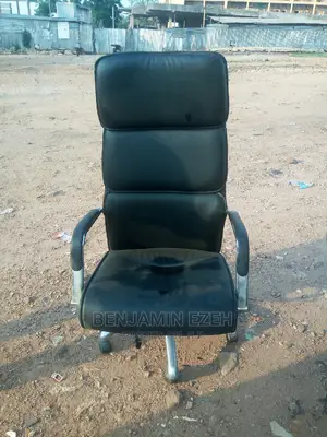 Executive Office Chair