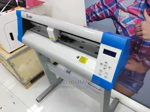 Yinghe 2ft Cutting Plotter With Optical Eye Contour Function