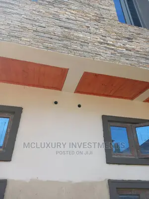 4bdrm Duplex in Ikota Villa Estate for sale