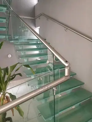 Tampered Glass Staircase