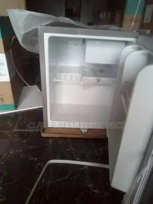 Hisense Bedside Frigde