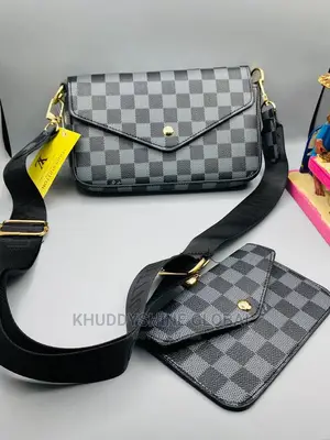 LOUIS VUITTON Multi Pochette Shoulder Bag