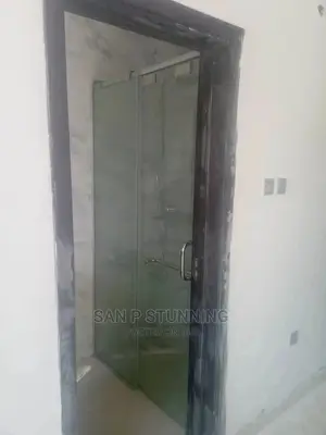 Straight Line Shower Cubicle