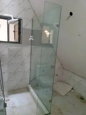 Shower Cubicle Frameless