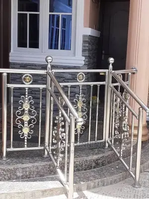 Stainless Handrail Combi With Round Design