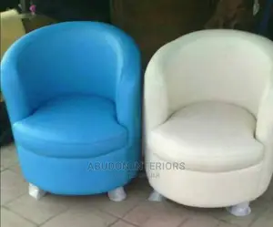 Top Grade White Sofa Chair