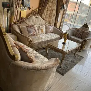 Luxurious Sofa Chair