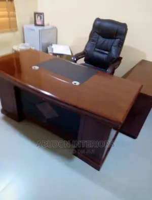 1.6m Office Table