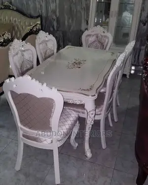 Royale 6 Seater Dining Table