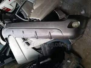Back Bumper for Pontiac Vibe 05