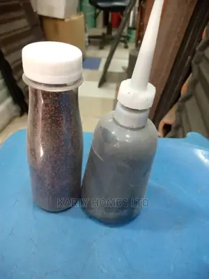 Roof Sealant (Sand and Gum)