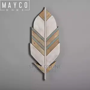 Leaf Design Antique Wooden Wall Decoration
