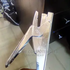 Kangaro Stapler