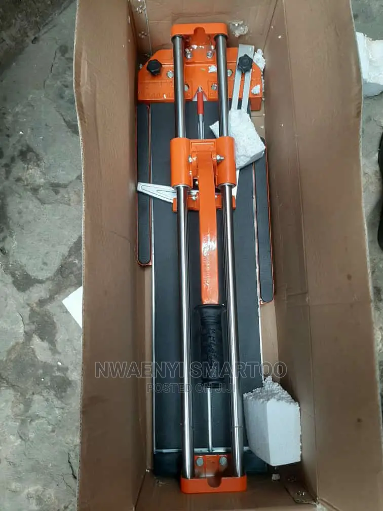Tiles Cutting Machine