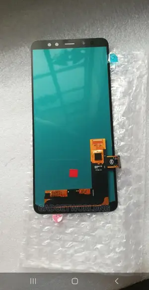 Samsung Galaxy A8 2018 LCD Screen Replacement Assembly