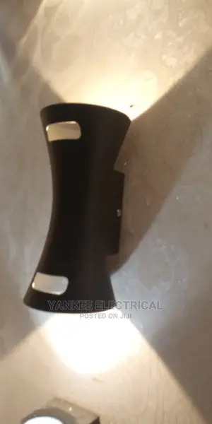 Quality Led Up and Down Light for Indoor and Outdoor Use