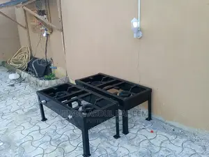 Babicue and Gas Cooker