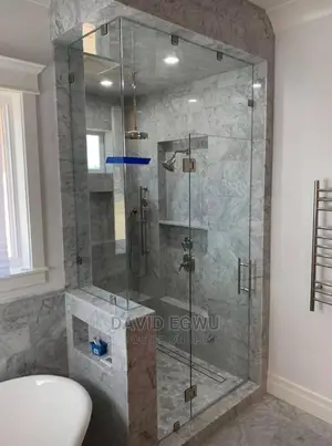 Shower Cubicle With Safe Glass and Affordable Price