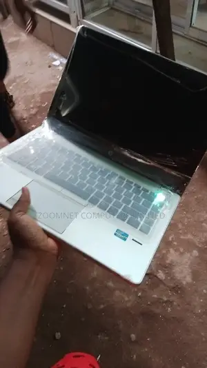 Laptop HP EliteBook Folio 9470M 4GB Intel Core I5 HDD 500GB