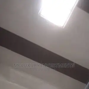 4bdrm Duplex in Victoria Bay Estate, Chevron for rent