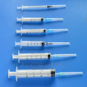 A Pack of 2ml Disposable Medical Vaccine Syringe