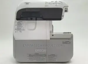 Ultra Short Throw Projectors