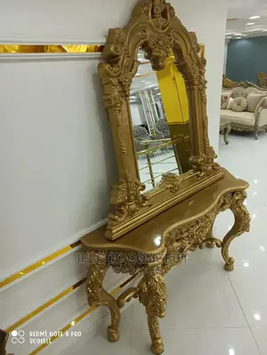Royal Console Mirror