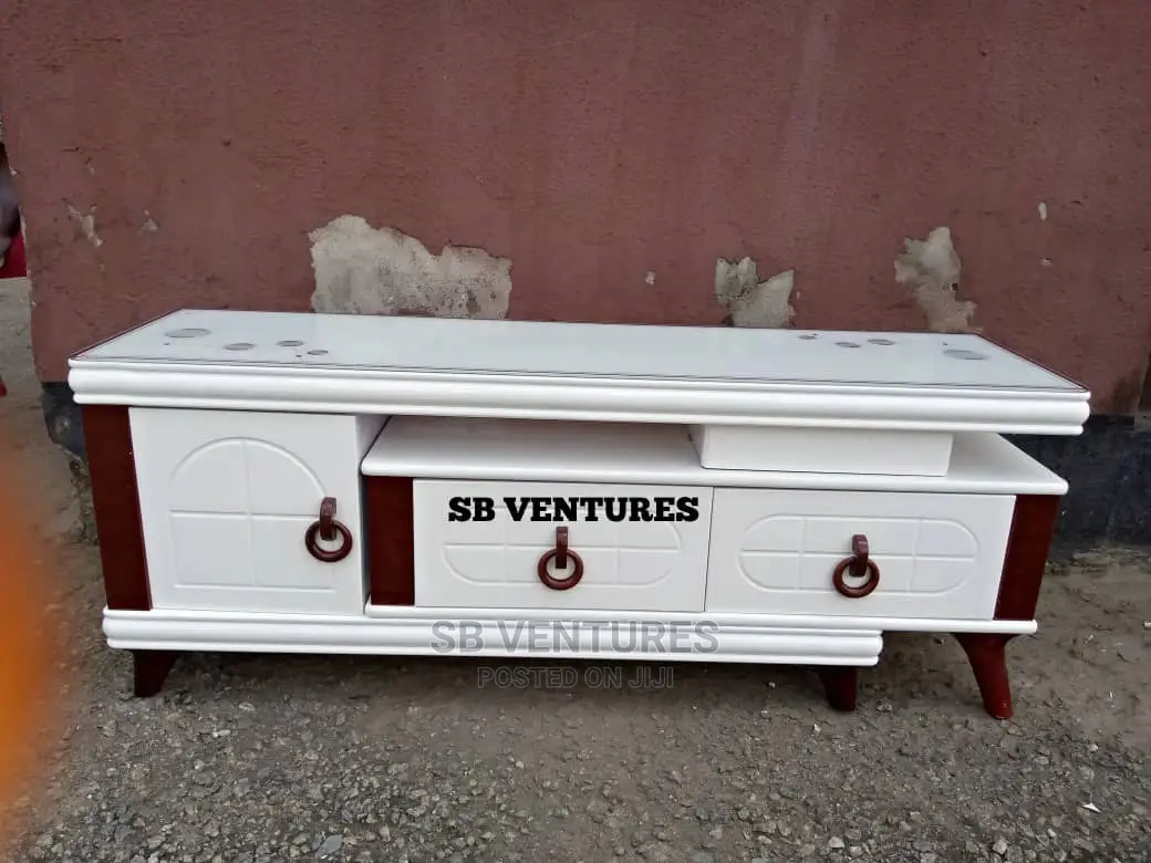Turkey Tv Stand