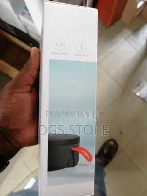 Xiaomi Mi Portable Bluetooth Speaker