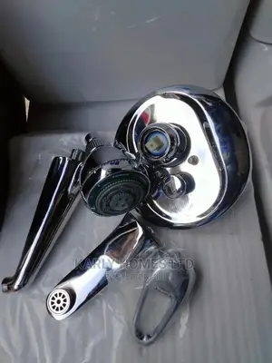 4-Ways Conduit Shower