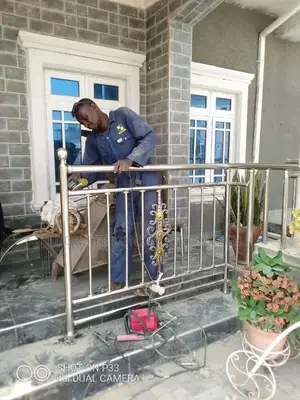 Intalian Handrail 304