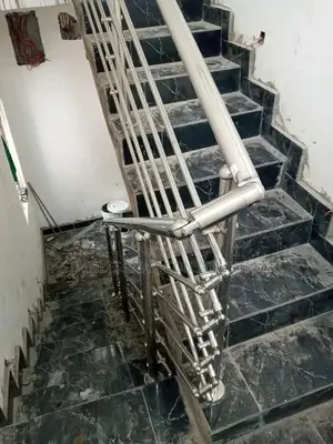 Five Lining Stainless Handrail Work 003