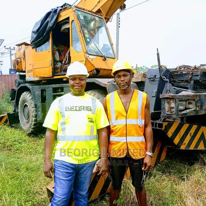 Mobile Crane Operator's Training