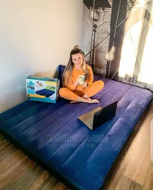 Inflatable Bed With 2added Pillows