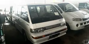 Mitsubishi L300 2002 Silver