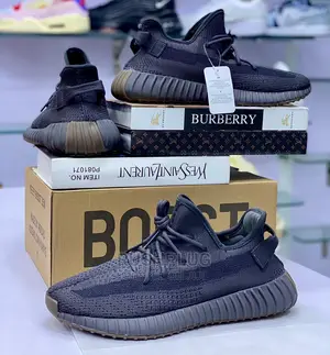 Yeezy Boost 350 V2 ‘ Cinder ‘*