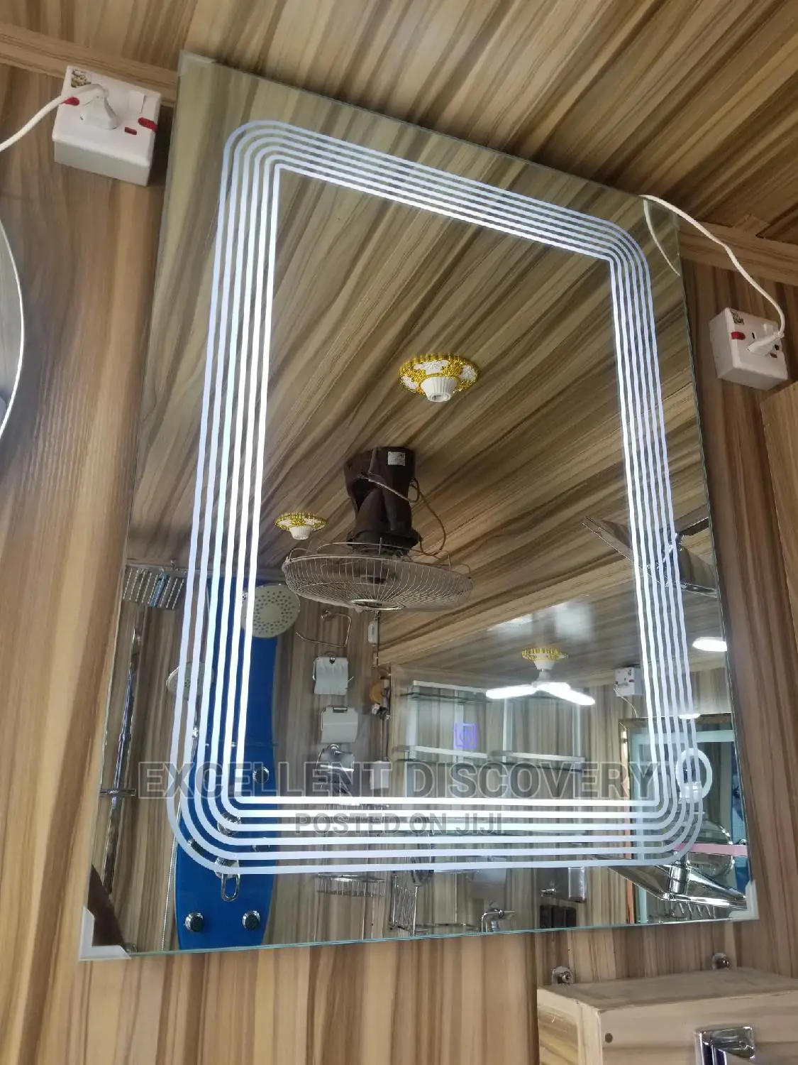 Crystal Sqaure Mirror