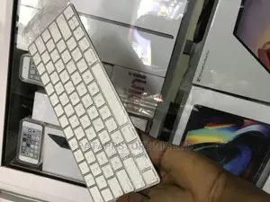 Apple iMac Keyboard-Cute