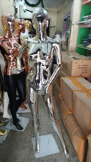 Size 8 Silver Chrome Female R1 Head Mannequins