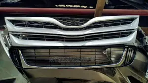 Front Grille Toyota Vanza 2014