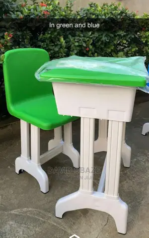 Classroom Desk and Chairs