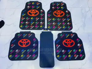 5 Pieces Multi Color Toyota Foot Mat